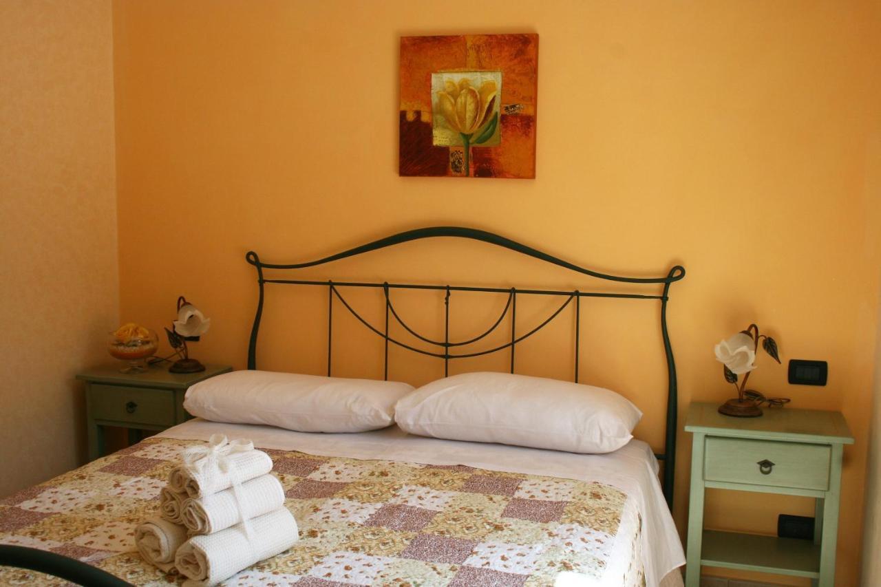 Deluxe Room,1054310425:JPEG